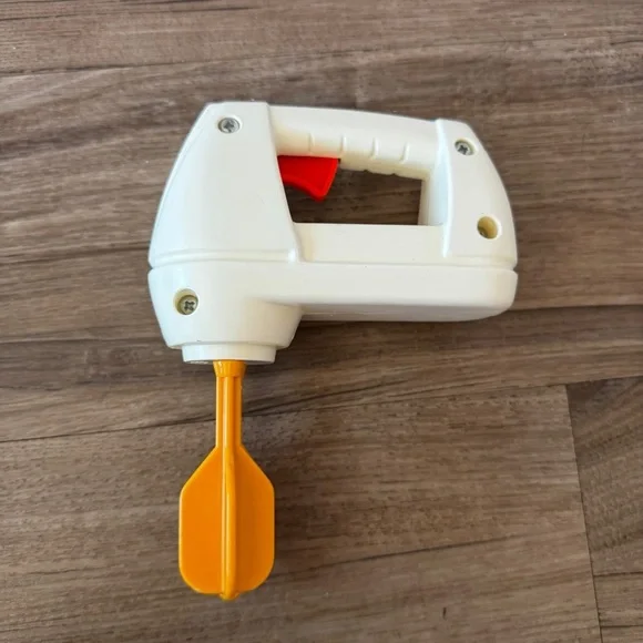 Vintage Fisher Price toy hand mixer 90s - Picture 2 of 7